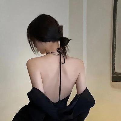 爱与黑暗的故事