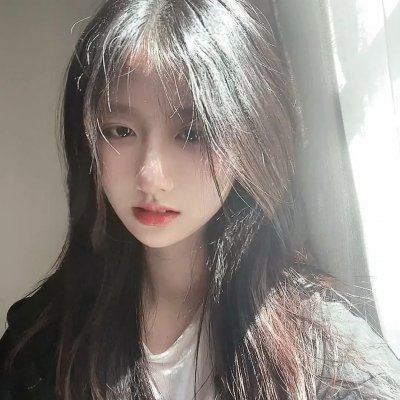 之前的女孩