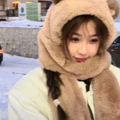 二人漫步几春秋